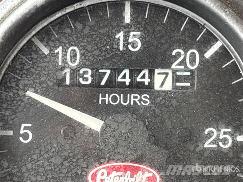 Peterbilt 335 Belediye / genel amaçli araçlar