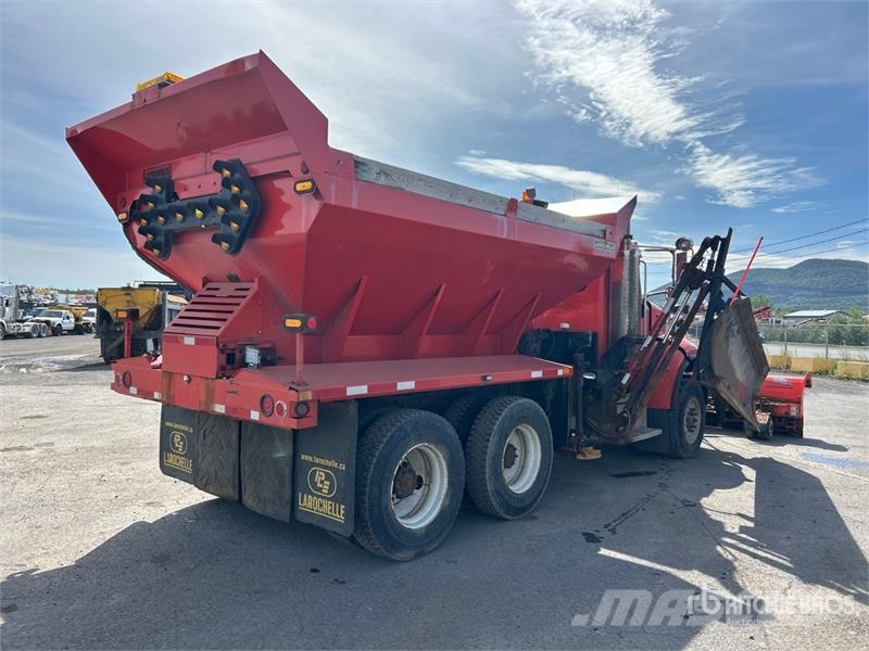Peterbilt 335 6x4 Snow Plow Truck Komunalna vozila