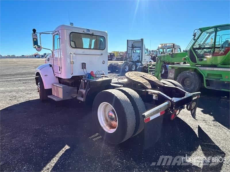 Peterbilt 337 Vilcēji