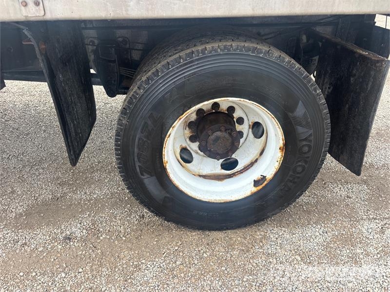 Peterbilt 337 4x2 S/A Dump Truck Tippbil