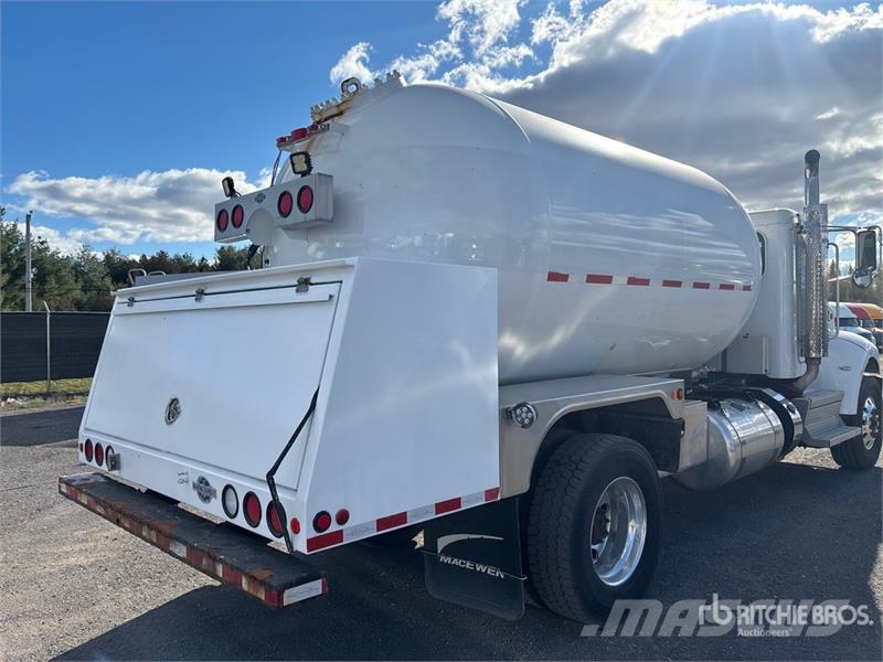Peterbilt 348 4x2 Propane Delivery Truck Anders