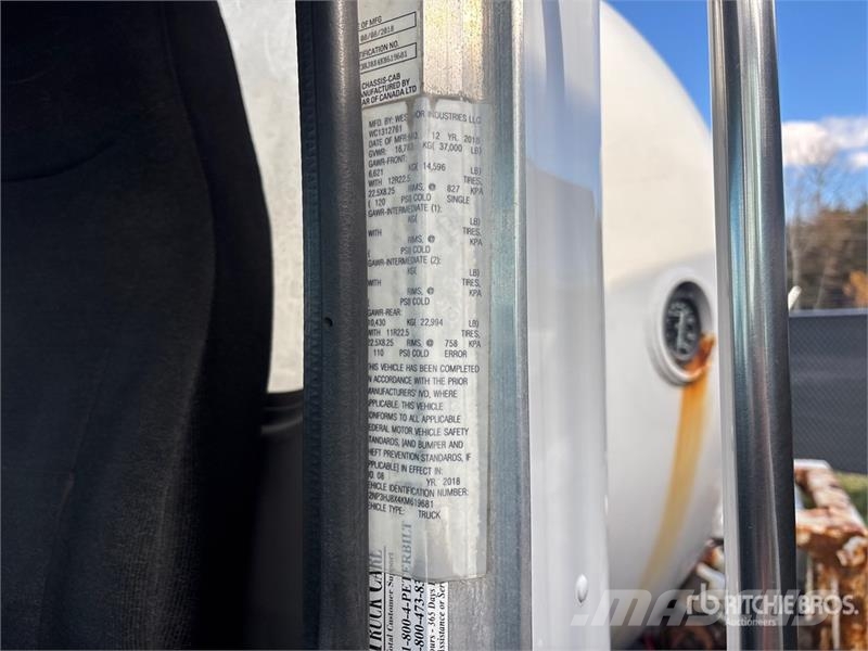 Peterbilt 348 4x2 Propane Delivery Truck Anders