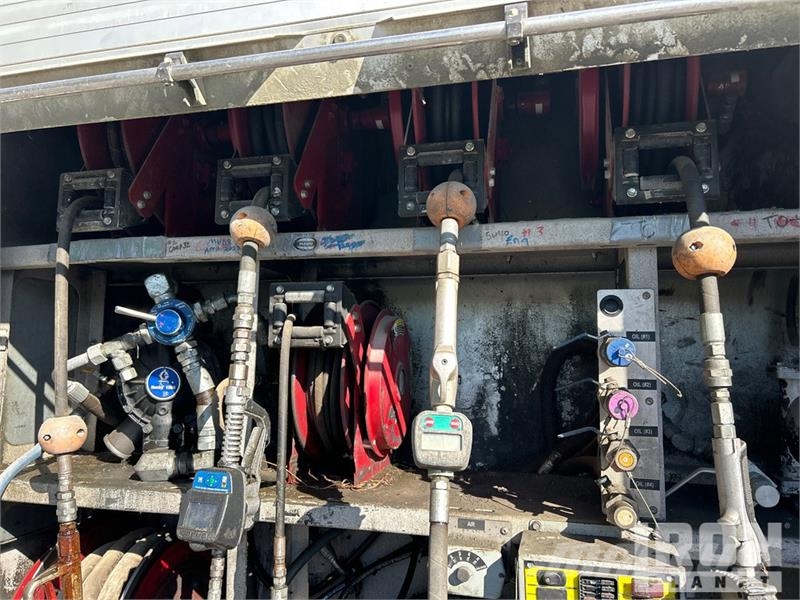 Peterbilt 348 4x2 Service Truck (Inoperable) Komunalna vozila