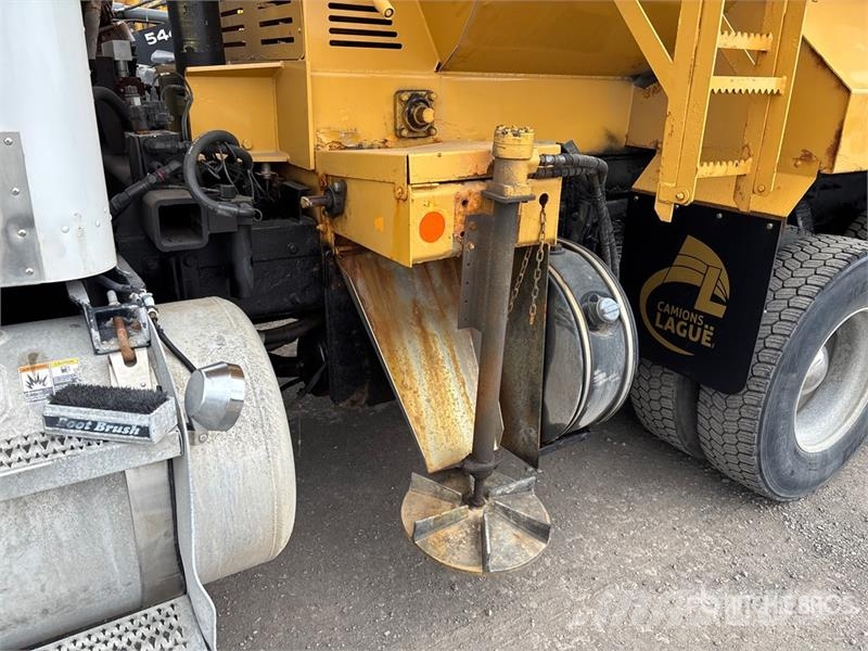 Peterbilt 348 6x4 Snow Plow Truck Pojazdy komunalne