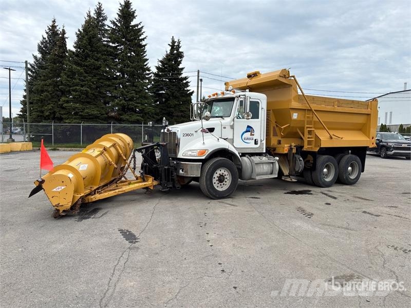 Peterbilt 348 6x4 Snow Plow Truck Pojazdy komunalne