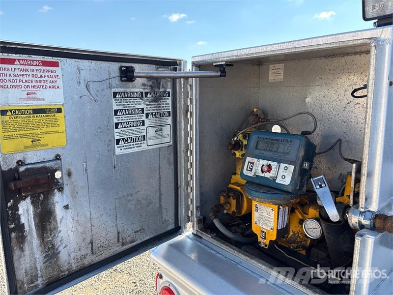 Peterbilt 357 2799 gal 4x2 Propane Delivery Truck Citi