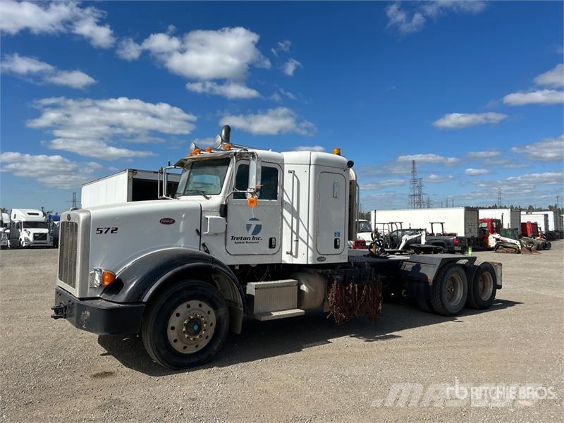 Peterbilt 365 Truck Tractor Units