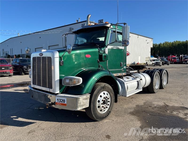Peterbilt 365 Prime Movers