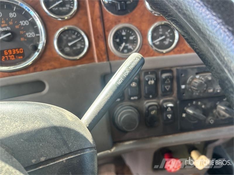 Peterbilt 365 Truck Tractor Units