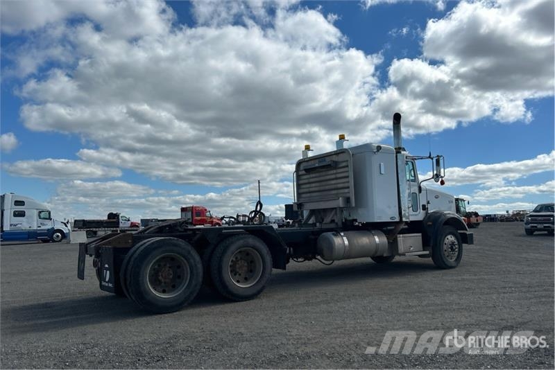 Peterbilt 365 Vlačilci