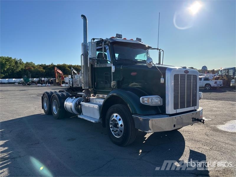 Peterbilt 365 Prime Movers