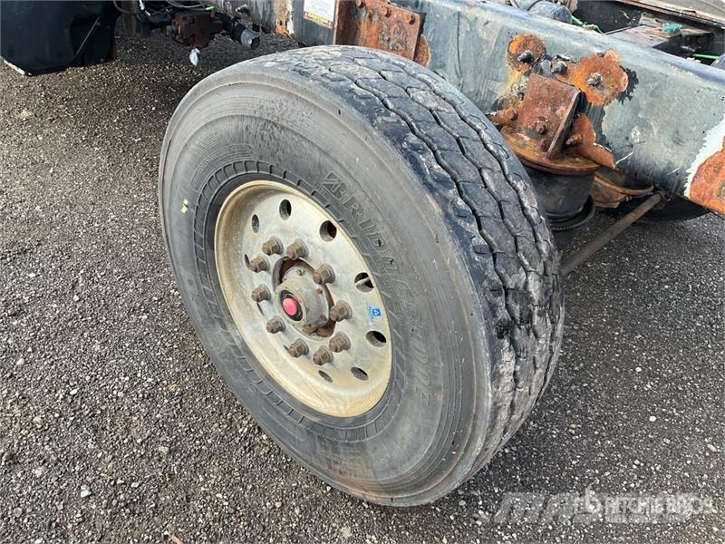 Peterbilt 365 8x4 Cab and Chassis Kabine i unutrašnjost