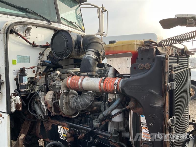 Peterbilt 365 8x4 Cab and Chassis Kabine i unutrašnjost