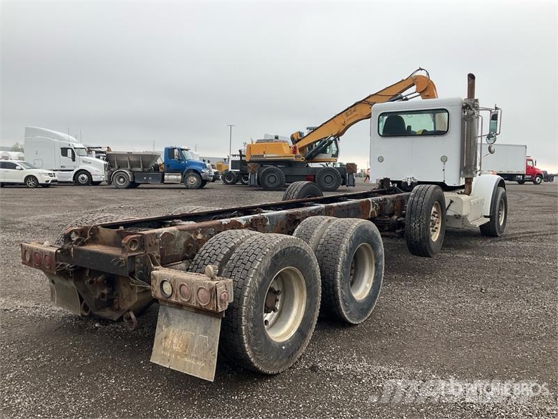 Peterbilt 365 8x4 Cab and Chassis Kabine i unutrašnjost