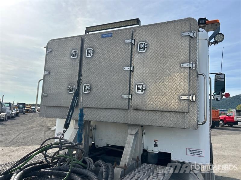 Peterbilt 367 Vetopöytäautot