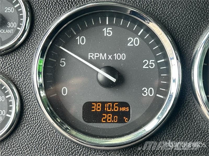 Peterbilt 367 Prime Movers