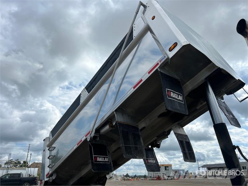 Peterbilt 367 Kipper