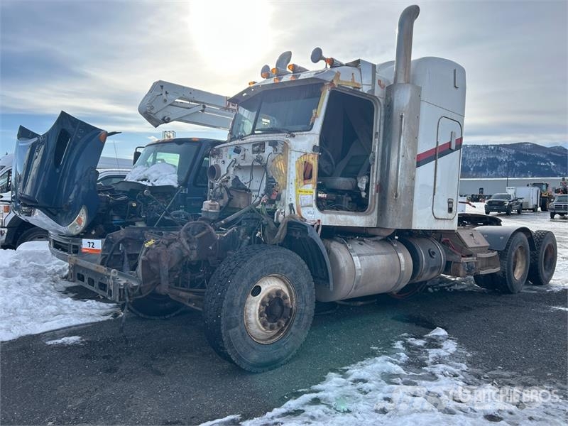 Peterbilt 367 وحدات الجر