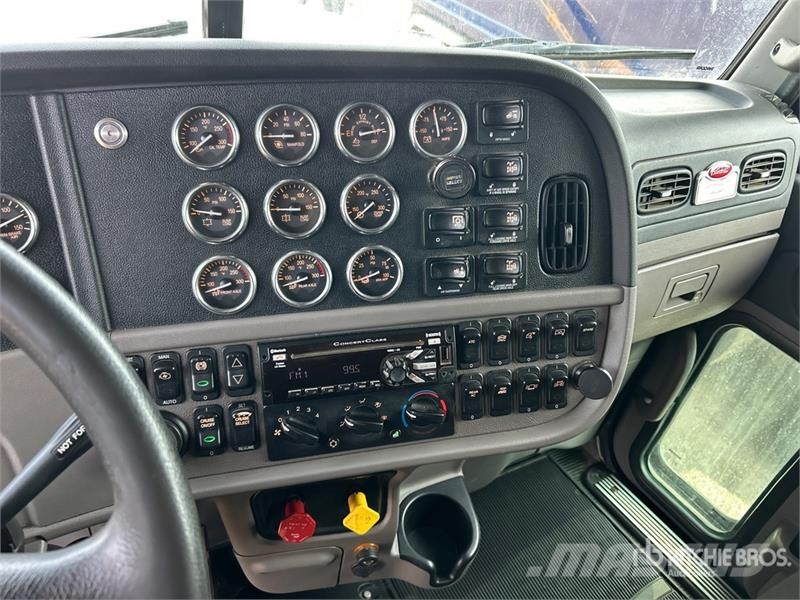 Peterbilt 367 Vetopöytäautot