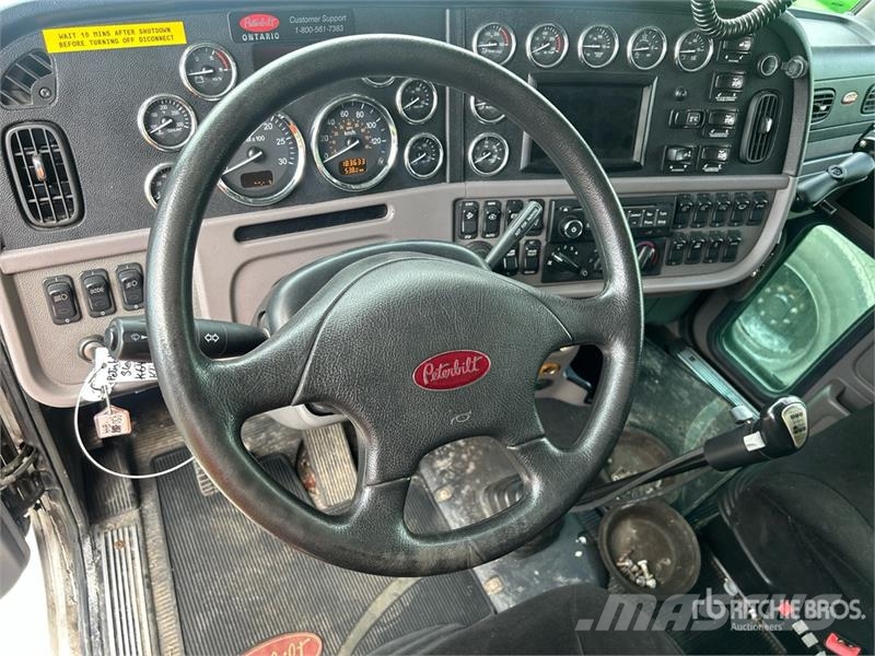 Peterbilt 367 Prime Movers