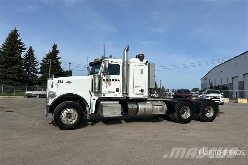Peterbilt 367 Vetopöytäautot
