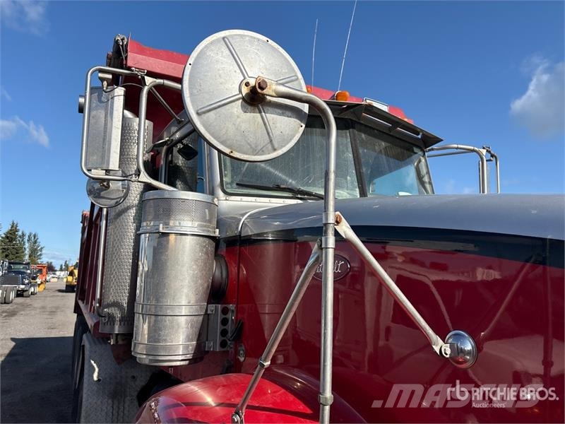 Peterbilt 367 Savivarčių priekabų vilkikai