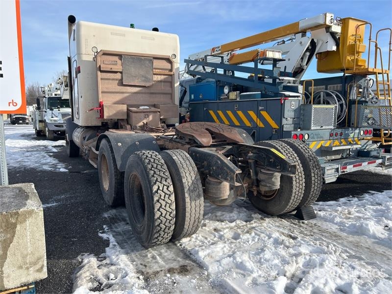 Peterbilt 367 وحدات الجر