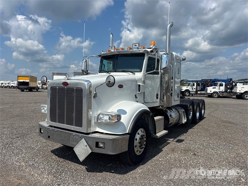 Peterbilt 367 Prime Movers