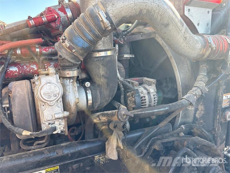 Peterbilt 367 Savivarčių priekabų vilkikai