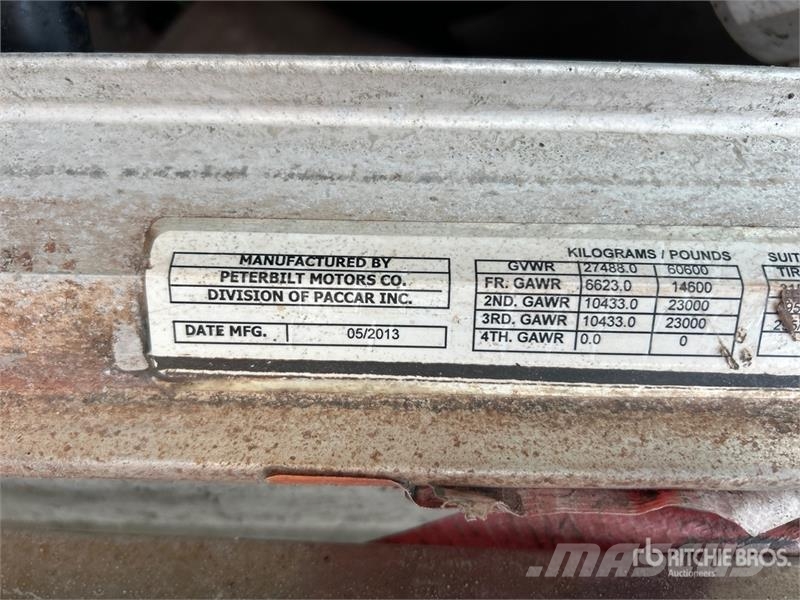 Peterbilt 367 وحدات الجر