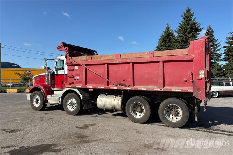 Peterbilt 367 Savivarčių priekabų vilkikai