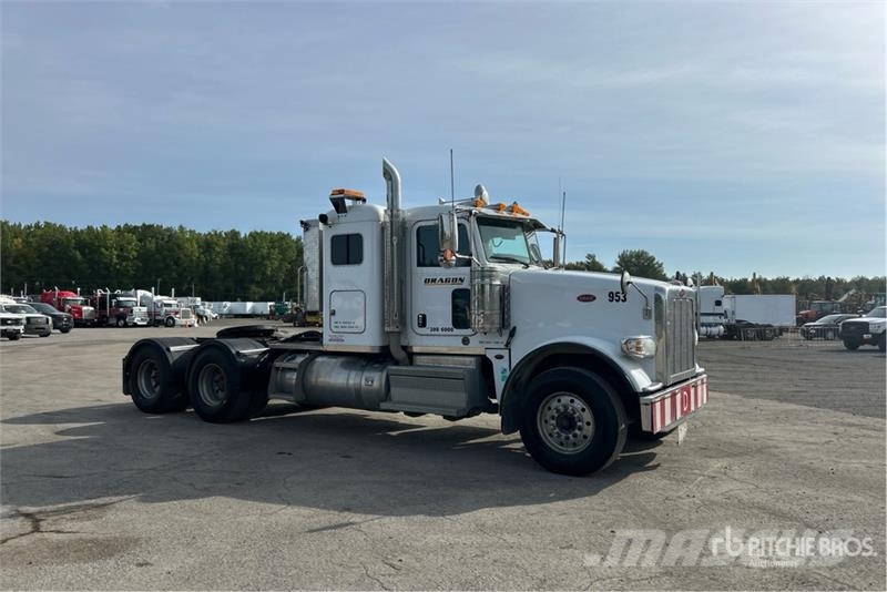 Peterbilt 367 Vetopöytäautot