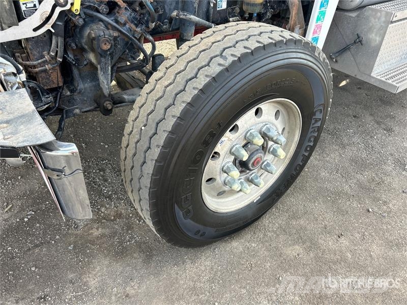 Peterbilt 367 Vetopöytäautot