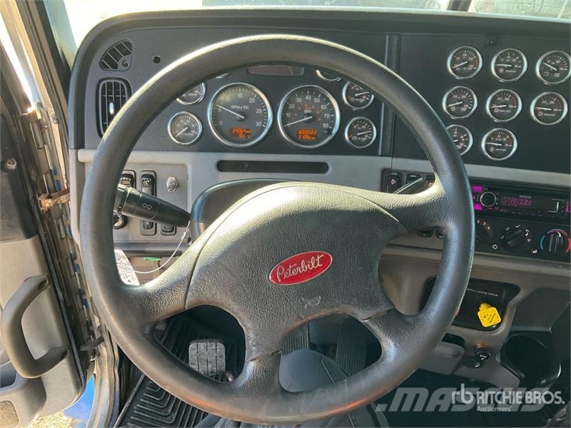Peterbilt 367 6x4 Sleeper Tow Truck Grúas de vehículo