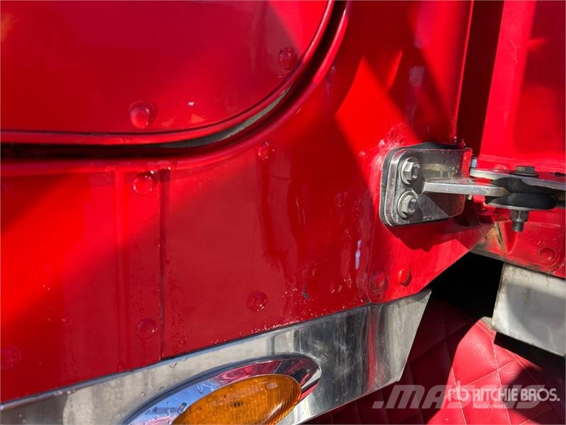 Peterbilt 379 Prime Movers