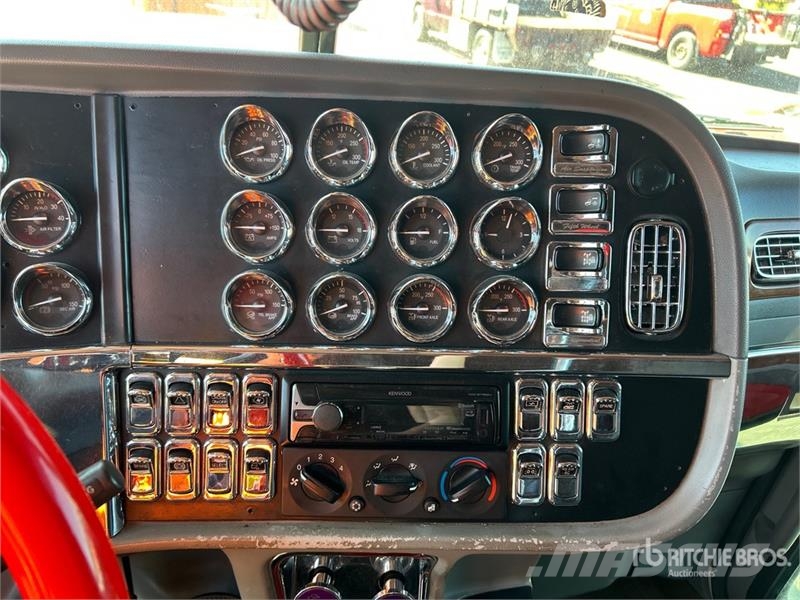 Peterbilt 379 Prime Movers