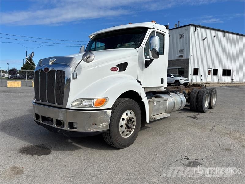 Peterbilt 387 6x4 Cab and Chassis Cabine en interieur