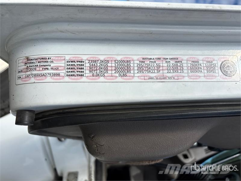 Peterbilt 387 6x4 Cab and Chassis Cabine en interieur