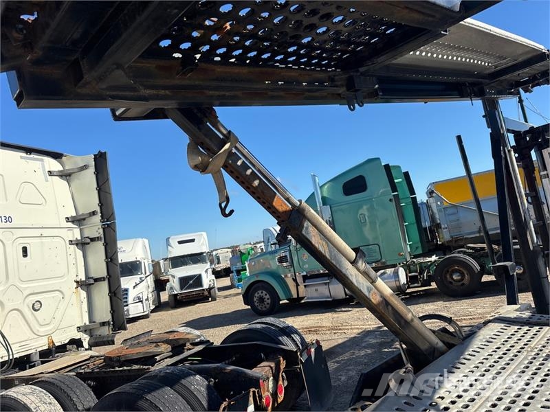 Peterbilt 388 Oprijwagen