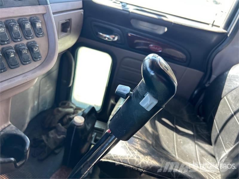 Peterbilt 388 Motrici e Trattori Stradali