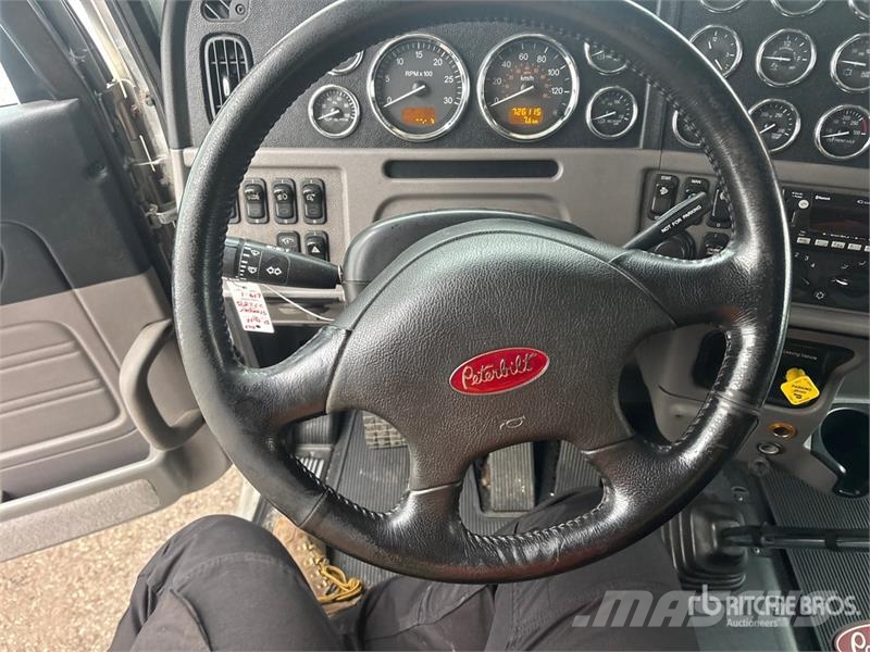 Peterbilt 389 Trekkvogner
