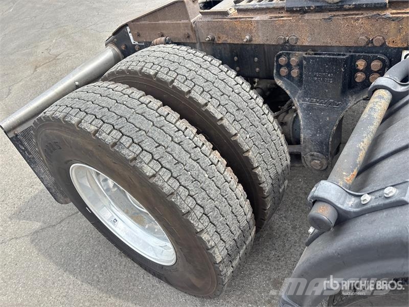 Peterbilt 389 Tahače