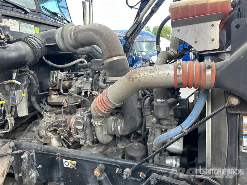 Peterbilt 389 Autotransportere / Knæklad