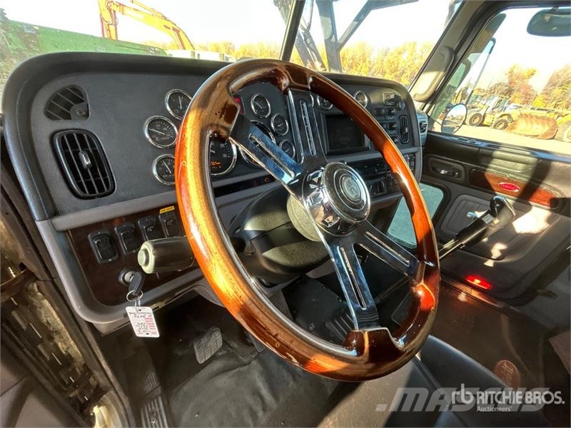 Peterbilt 389 Camiones portacoches