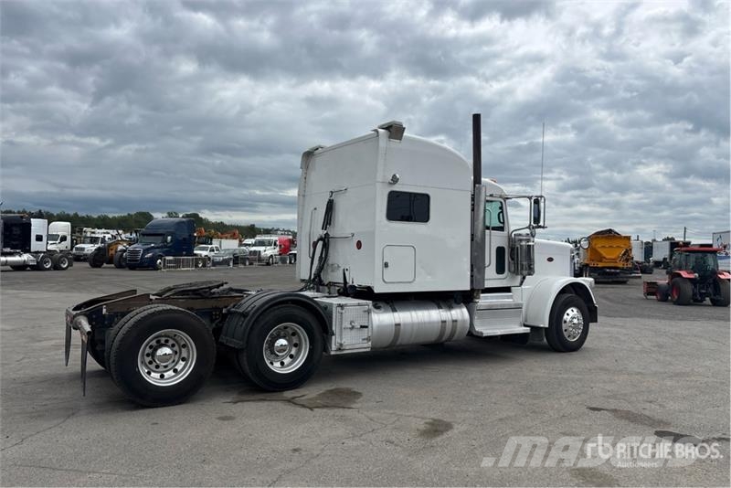 Peterbilt 389 Tahače