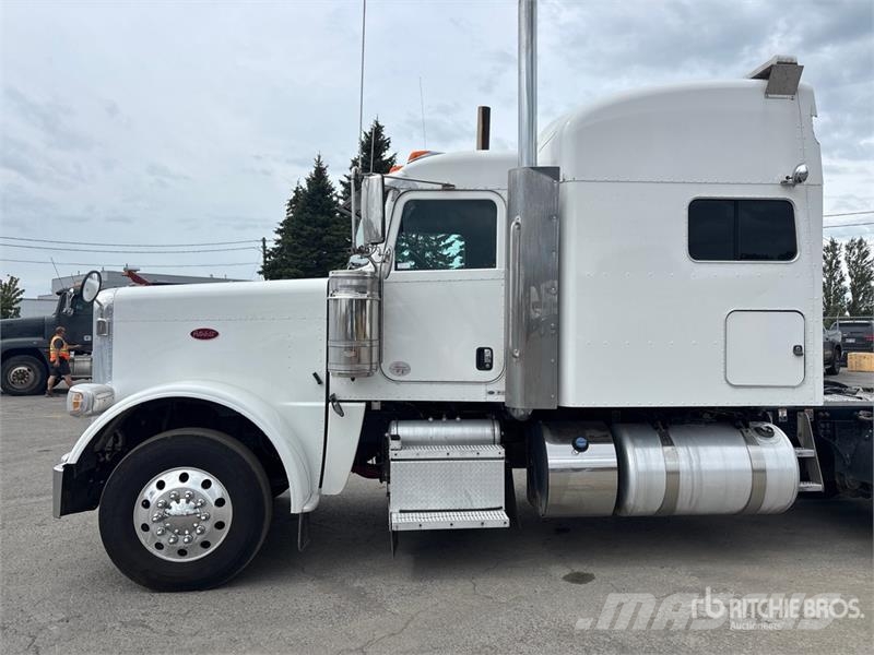 Peterbilt 389 Tahače