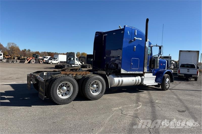 Peterbilt 389 Vilcēji