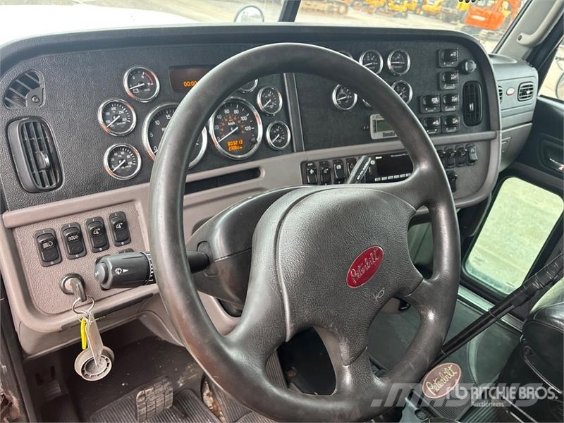 Peterbilt 389 Autotractoare