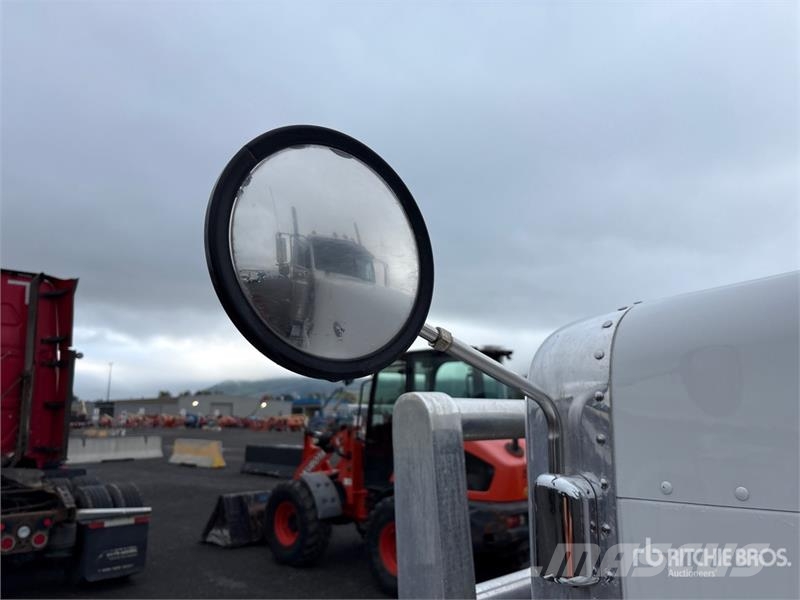 Peterbilt 389 Autotractoare
