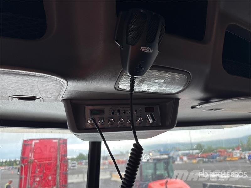 Peterbilt 389 Autotractoare
